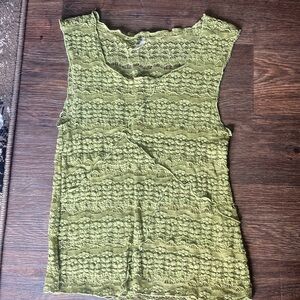 Gimmicks green lace top